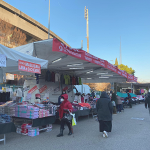 Mercato di quartiere, foto del mercato in zona Stadio a Verona