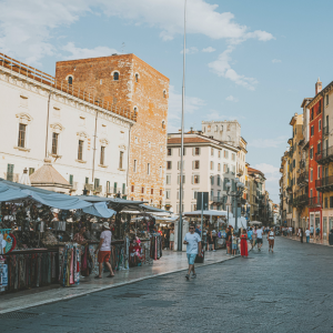 Mercato in piazza Erbe