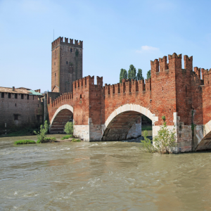  CASTELVECCHIO