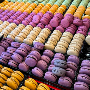 MACARONES