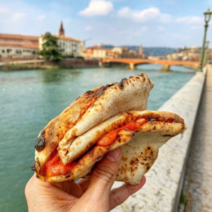 Wallet Pizza - Dove mangiare con meno di 10 € a Verona?